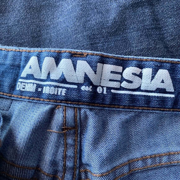 AMNESIA JEANS - Picture 5 of 7